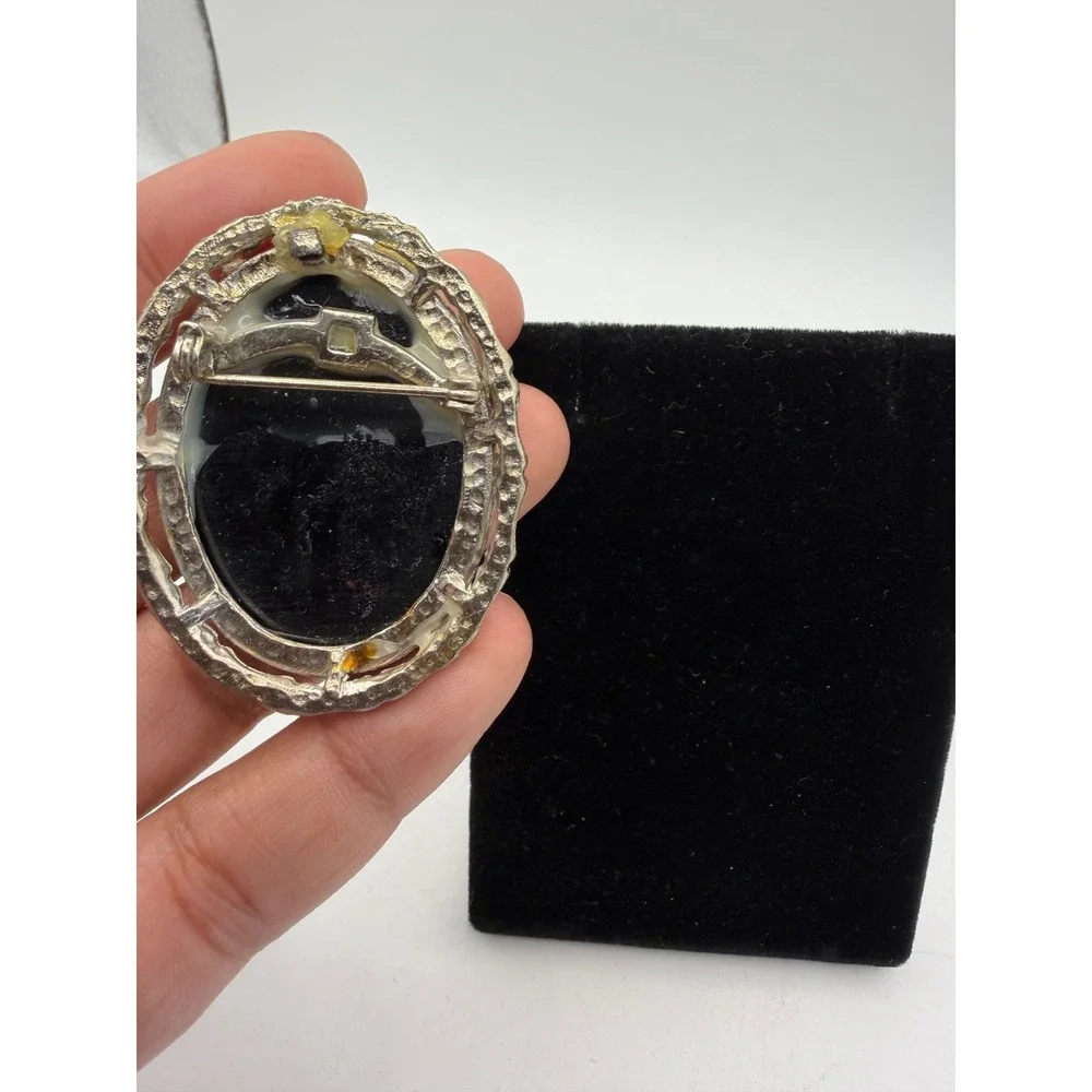 Vintage‎ Hand Painted Floral Oval Brooch Silver Tone Ornate Frame Black Enamel
